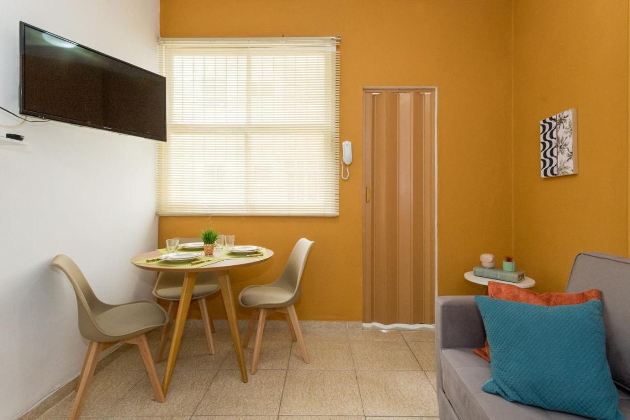 Conforto E Relax, Caminhando Para A Praia De Copacabana, Quarto E Sala, Completo, Com Wi Fi, Cozinha, Ar Condicionado Rio de Janeiro Buitenkant foto