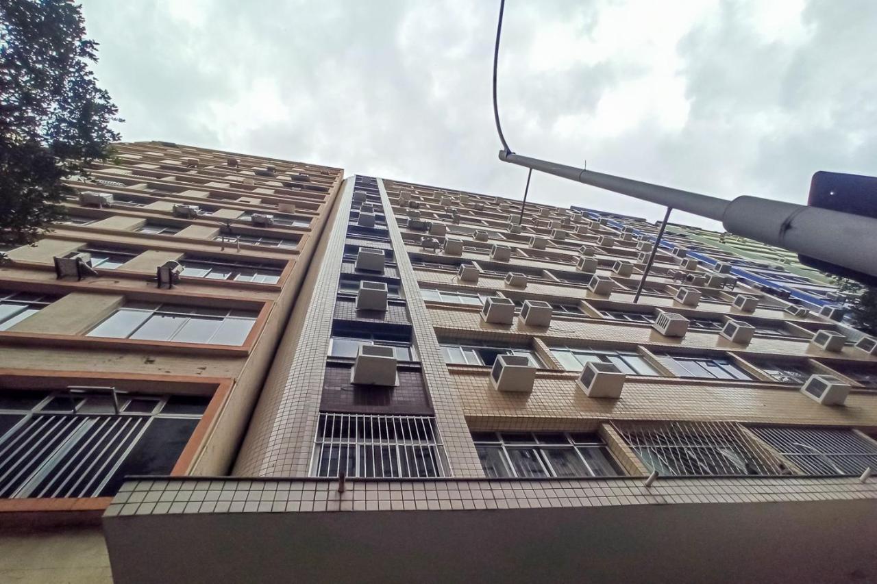 Conforto E Relax, Caminhando Para A Praia De Copacabana, Quarto E Sala, Completo, Com Wi Fi, Cozinha, Ar Condicionado Rio de Janeiro Buitenkant foto