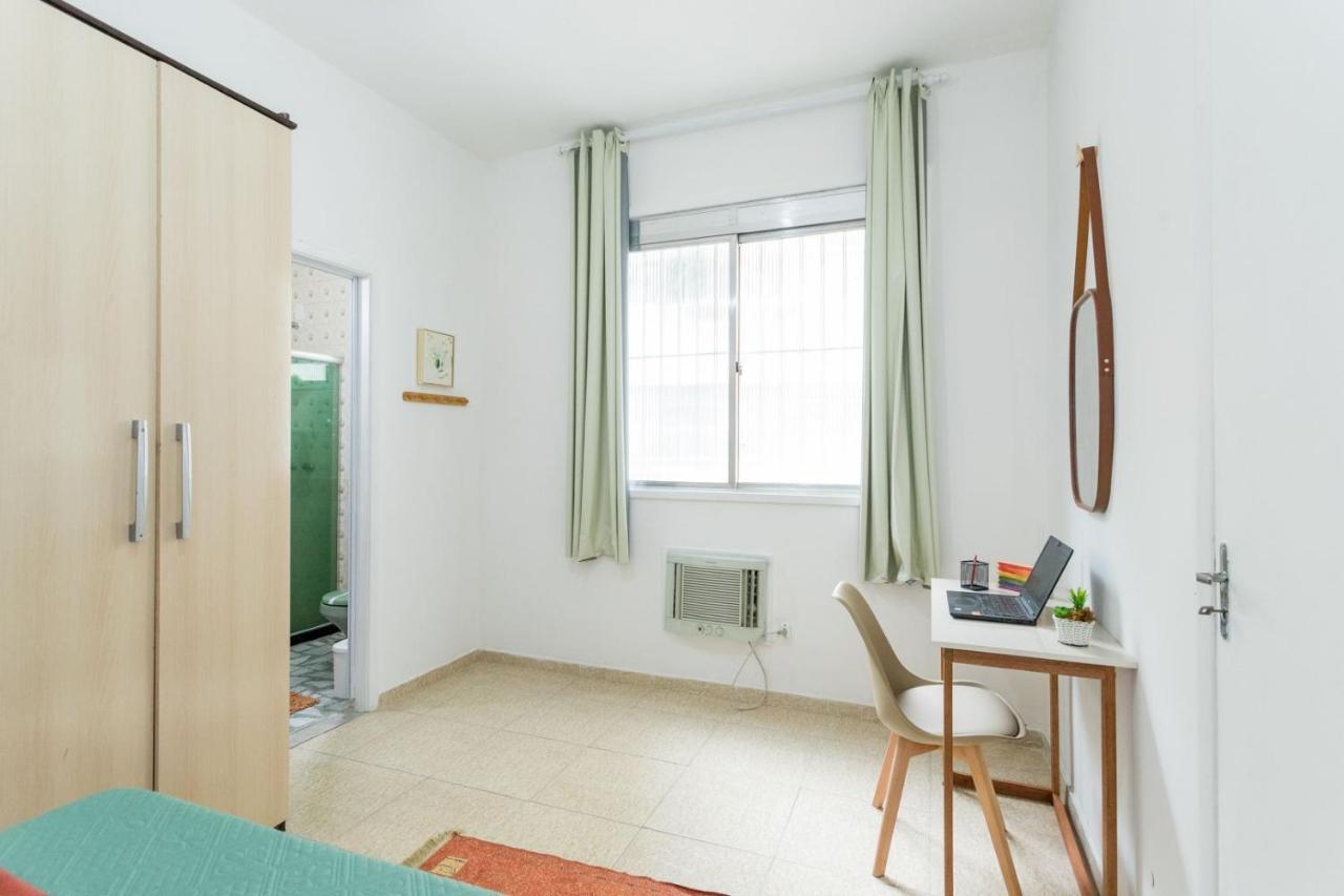 Conforto E Relax, Caminhando Para A Praia De Copacabana, Quarto E Sala, Completo, Com Wi Fi, Cozinha, Ar Condicionado Rio de Janeiro Buitenkant foto