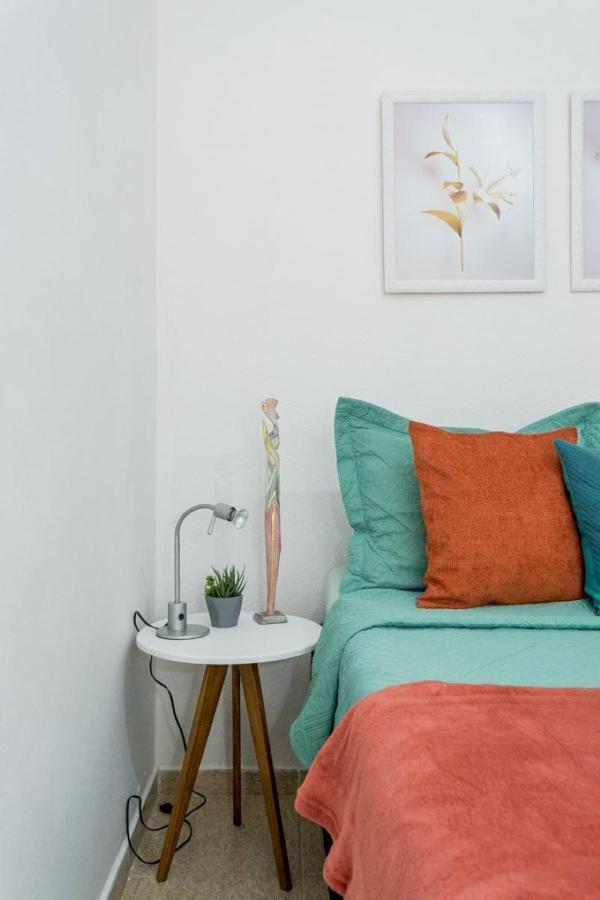 Conforto E Relax, Caminhando Para A Praia De Copacabana, Quarto E Sala, Completo, Com Wi Fi, Cozinha, Ar Condicionado Rio de Janeiro Buitenkant foto